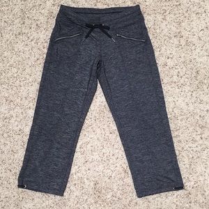 Athleta Metro Slouch Capri